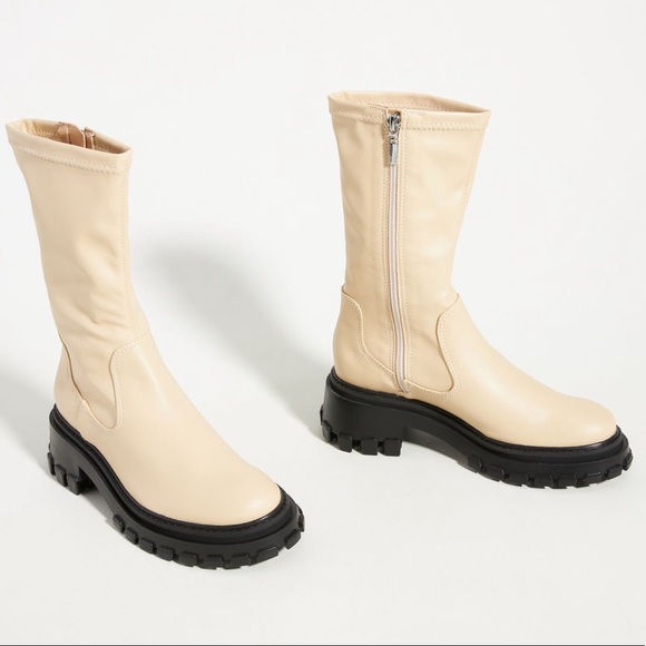 Schultz NWT, box/bag patent Nappa leather lug sole boots, Sz 7.5 and 8.5, zipper - Picture 3 of 17